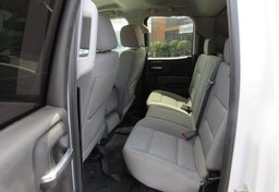 2018 Chevrolet Silverado 1500 - Image 28