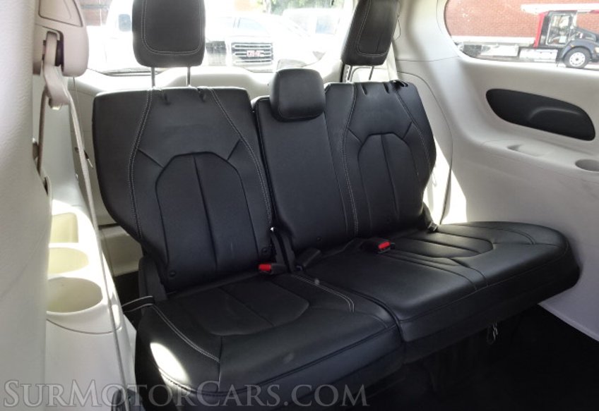 2020 Chrysler Voyager - Image 34