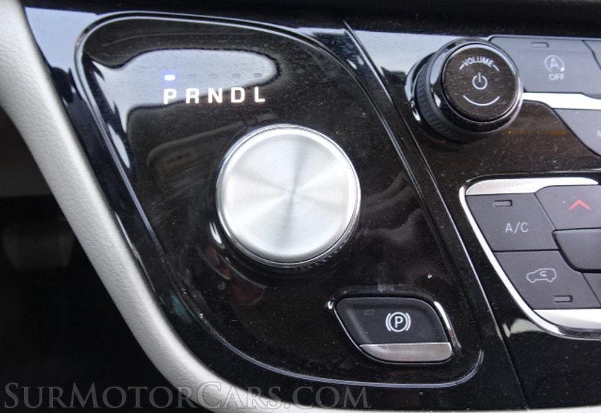 2020 Chrysler Voyager - Image 48