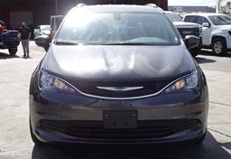 2020 Chrysler Voyager - Image 9