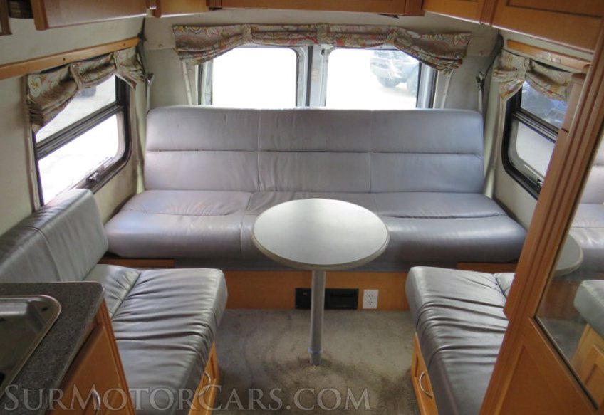 2008 Ford Econoline Cargo Van - Image 44