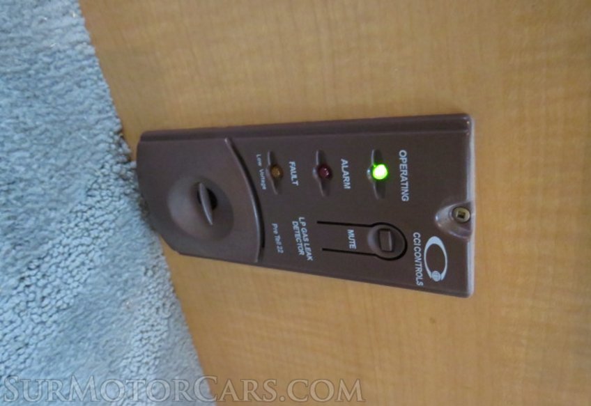 2008 Ford Econoline Cargo Van - Image 57