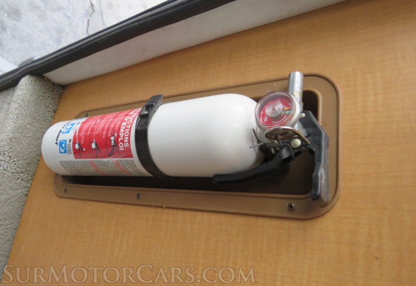 2008 Ford Econoline Cargo Van - Image 54