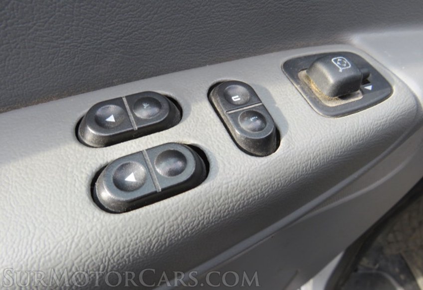 2008 Ford Econoline Cargo Van - Image 30