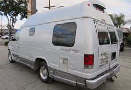 2008 Ford Econoline Cargo Van - Image 7