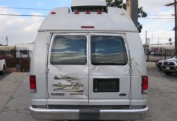 2008 Ford Econoline Cargo Van - Image 11