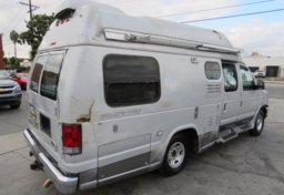 2008 Ford Econoline Cargo Van - Image 9