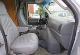 2008 Ford Econoline Cargo Van - Image 22