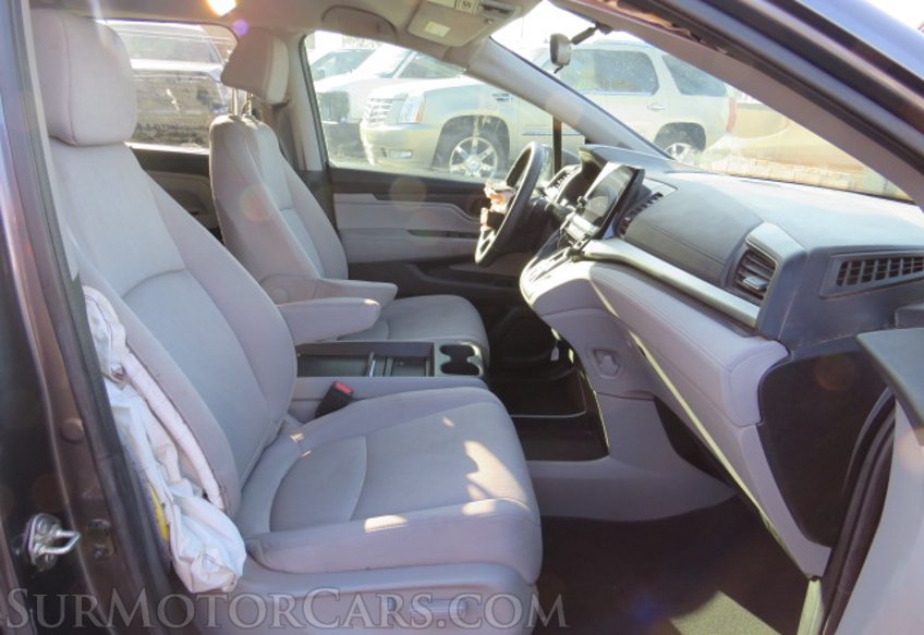 2019 Honda Odyssey - Image 20