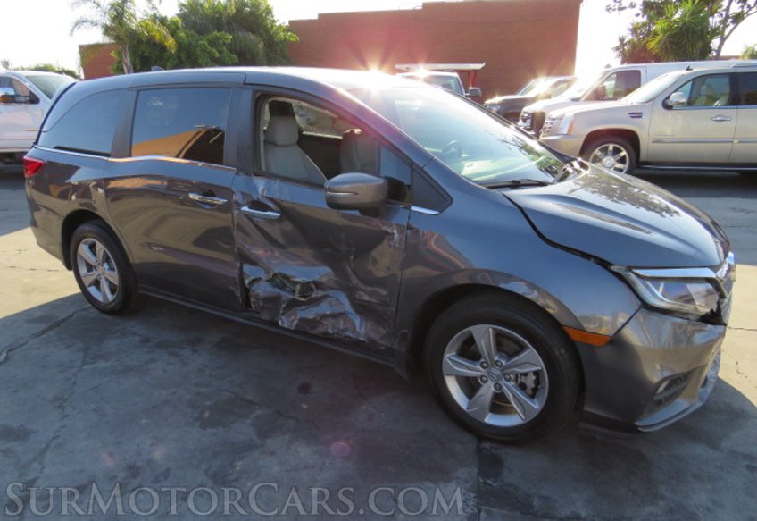 2019 Honda Odyssey - Image 2