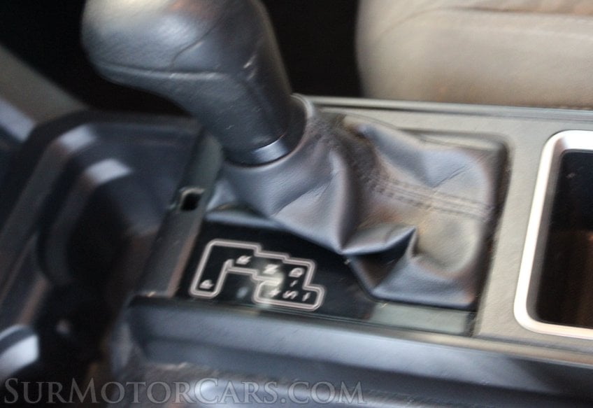 2023 Toyota Tacoma - Image 34