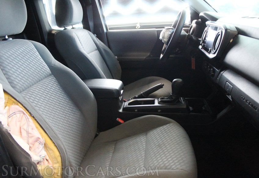 2023 Toyota Tacoma - Image 24