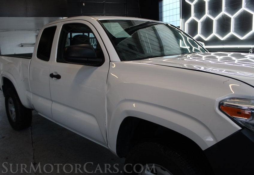 2023 Toyota Tacoma - Image 13