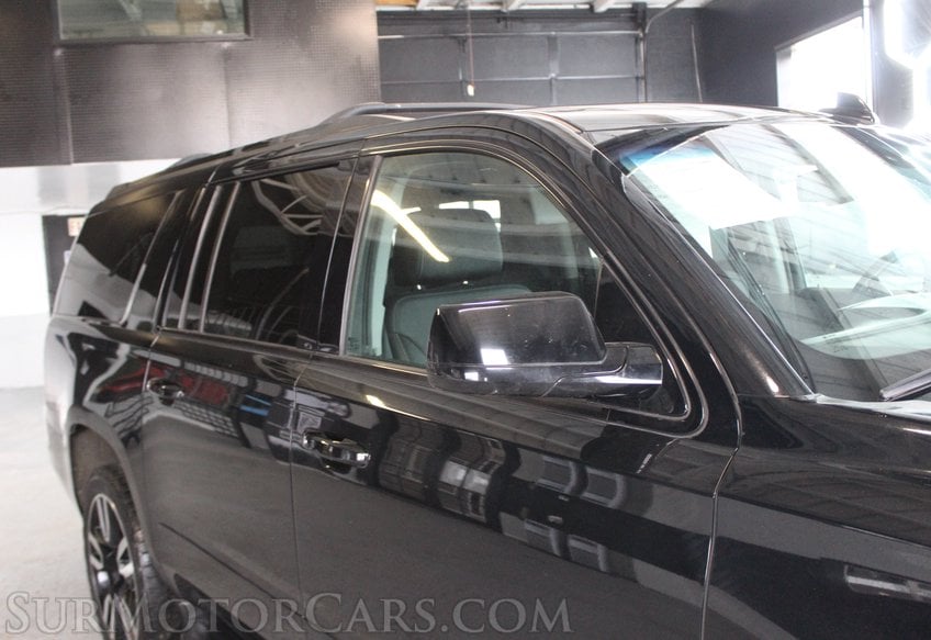 2020 Chevrolet Suburban Premier - Image 17