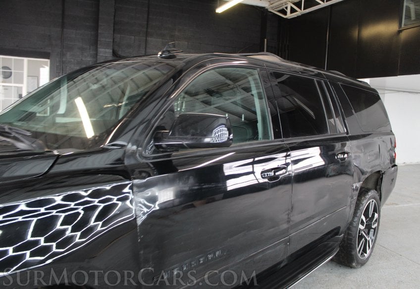 2020 Chevrolet Suburban Premier - Image 16