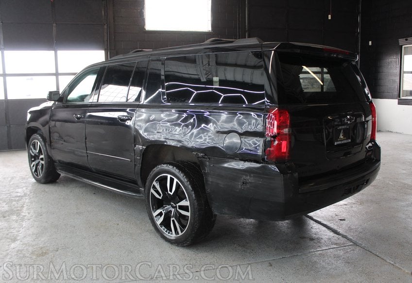 2020 Chevrolet Suburban Premier - Image 8