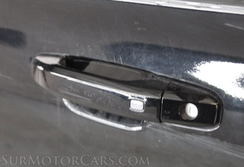 2020 Chevrolet Suburban Premier - Image 26