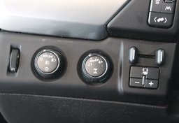 2020 Chevrolet Suburban Premier - Image 58