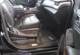 2020 Chevrolet Suburban Premier - Image 31