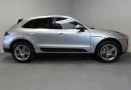 Thumbnail of 2016 Porsche Macan