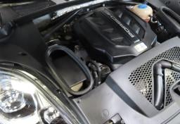 Thumbnail of 2016 Porsche Macan