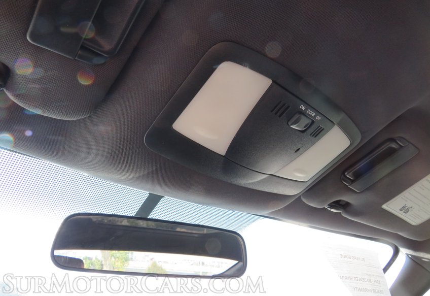 2015 Nissan 370Z - Image 37