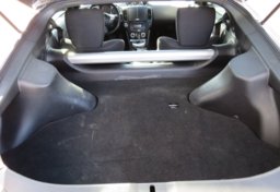 2015 Nissan 370Z - Image 26