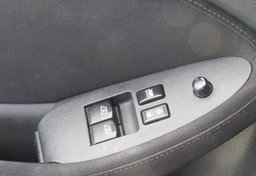 2015 Nissan 370Z - Image 38