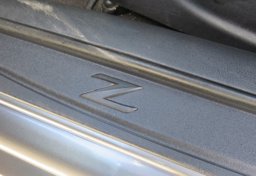 2015 Nissan 370Z - Image 21