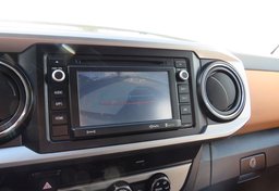 2017 Toyota Tacoma - Image 42