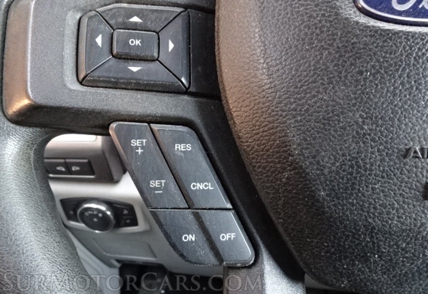 2018 Ford Super Duty F-350 DRW - Image 40