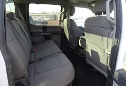 2018 Ford Super Duty F-350 DRW - Image 31