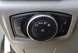 2018 Ford Super Duty F-350 DRW - Image 36