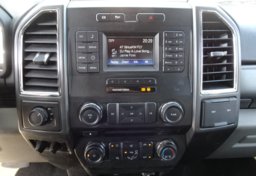 2018 Ford Super Duty F-350 DRW - Image 35
