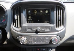 2019 Chevrolet Colorado - Image 36