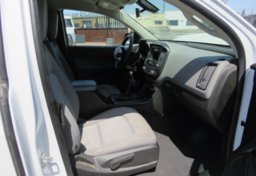 2019 Chevrolet Colorado - Image 26