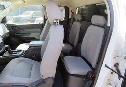 2019 Chevrolet Colorado - Image 27