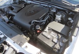 2021 Toyota Tacoma 4WD - Image 46