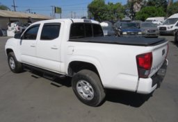 2021 Toyota Tacoma 4WD - Image 5