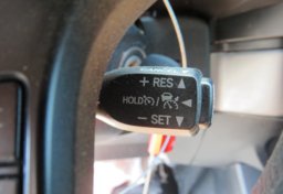 2021 Toyota Tacoma 4WD - Image 34