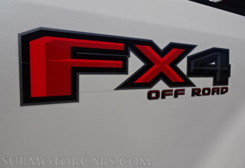 2017 Ford Super Duty F-350 SRW - Image 21