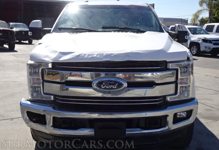 2017 Ford Super Duty F-350 SRW - Image 15