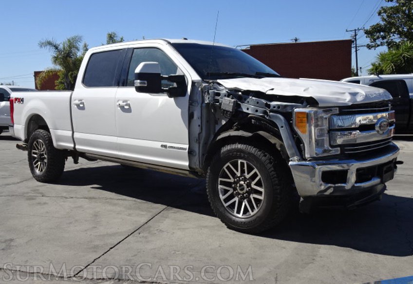 2017 Ford Super Duty F-350 SRW - Image 4
