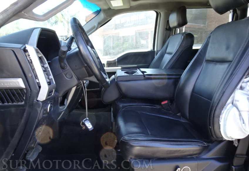 2017 Ford Super Duty F-350 SRW - Image 26