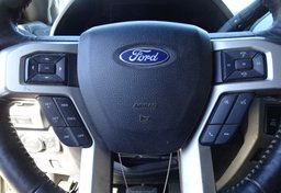 2017 Ford Super Duty F-350 SRW - Image 42