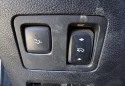2017 Ford Super Duty F-350 SRW - Image 40