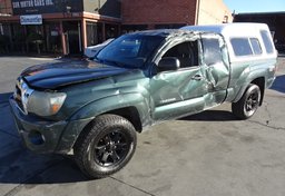 2011 Toyota Tacoma - Image 2