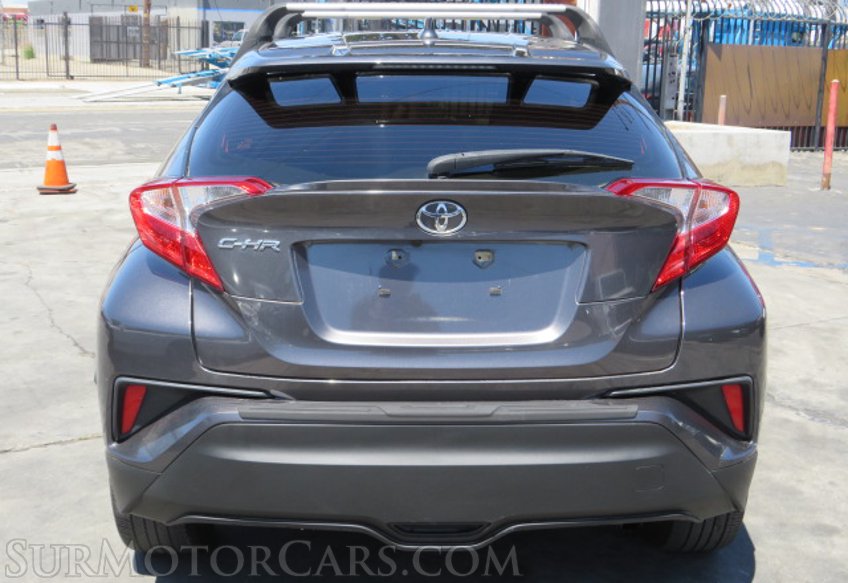 2019 Toyota C-HR - Image 12