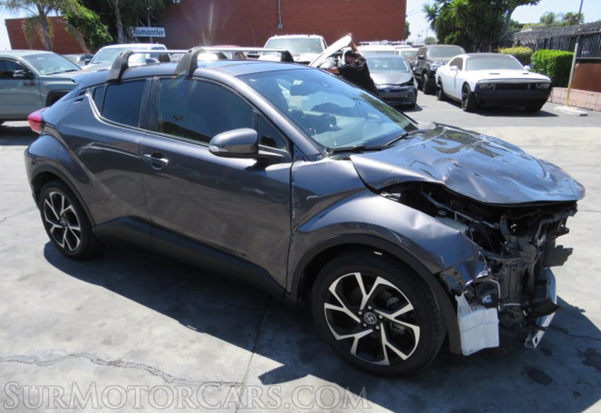 2019 Toyota C-HR - Image 2