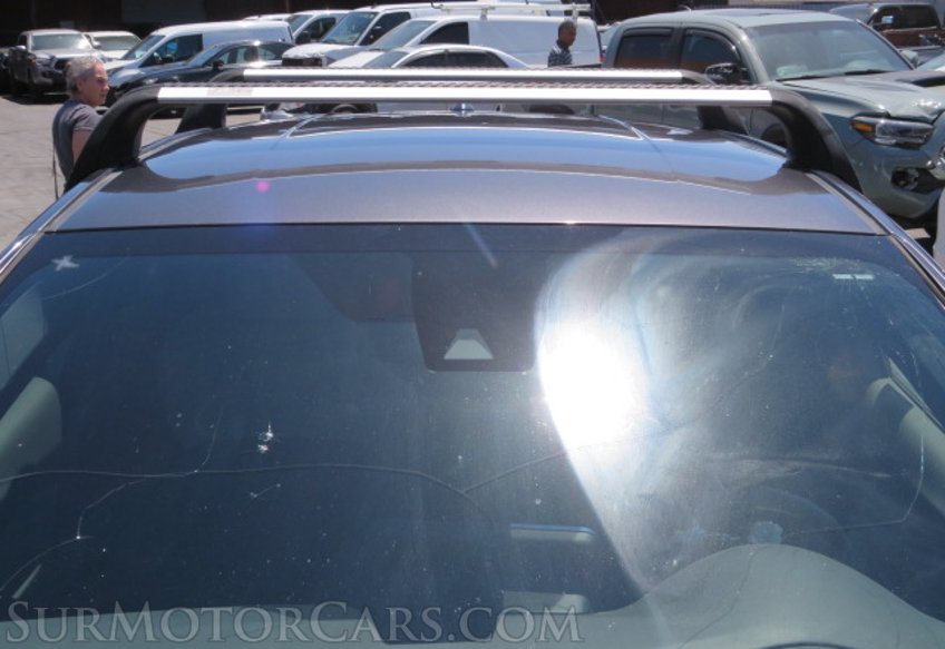 2019 Toyota C-HR - Image 16